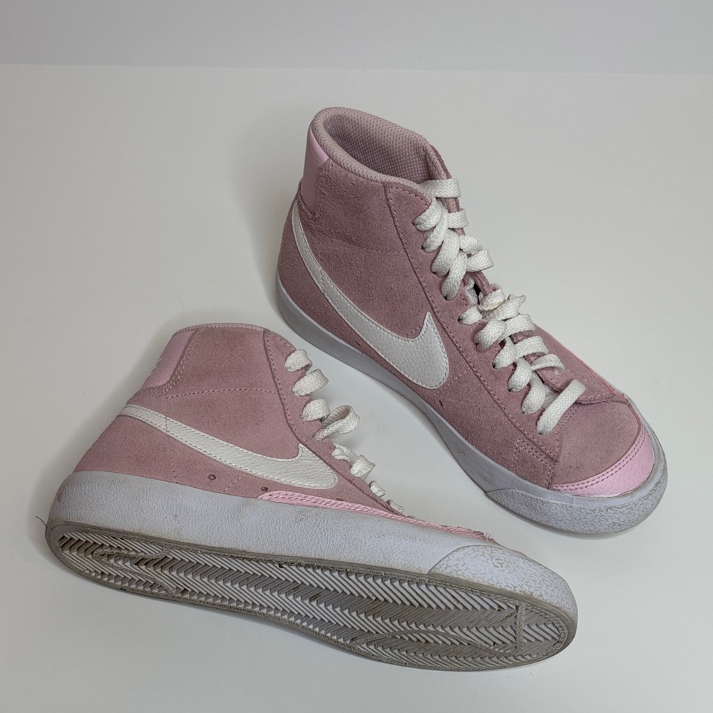 NIKE Blazer Mid Vintage ‘77 Pink Foam